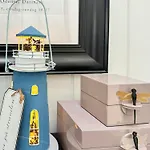 Stylish Summer House By Knudshoved Lighthouse 度假居 *