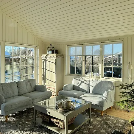 Stylish Summer House By Knudshoved Lighthouse * ニュボー