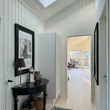 Stylish Summer House By Knudshoved Lighthouse בית נופש ניבורג