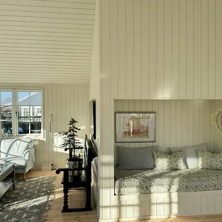Stylish Summer House By Knudshoved Lighthouse 別荘 ニュボー