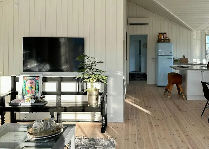 別荘 Stylish Summer House By Knudshoved Lighthouse