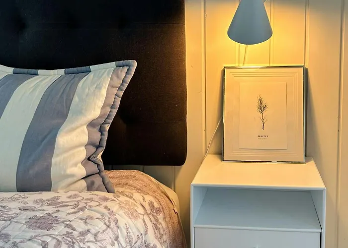 Stylish Summer House By Knudshoved Lighthouse ニュボー